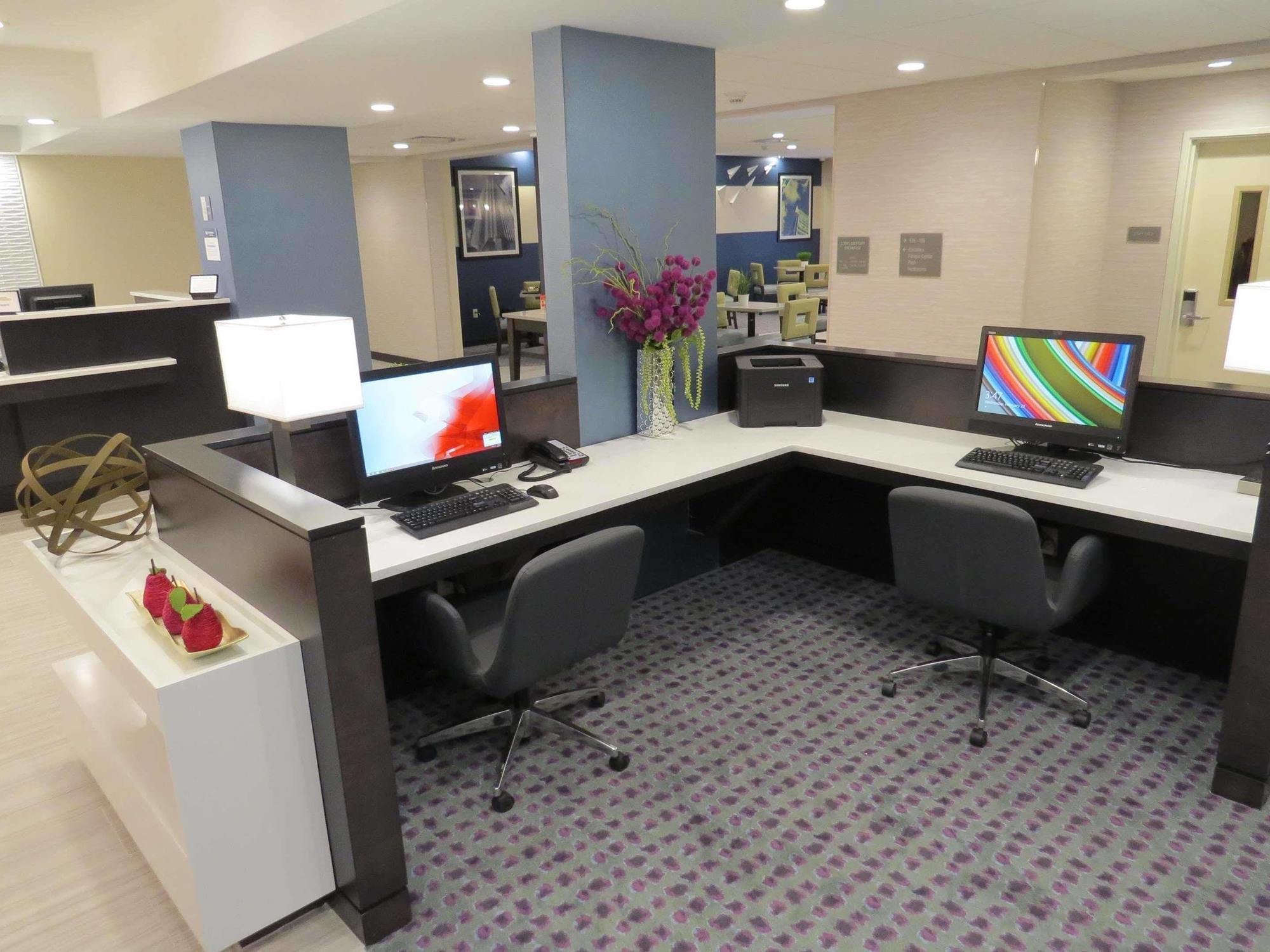 Spark By Hilton Erie 3* Kearsarge